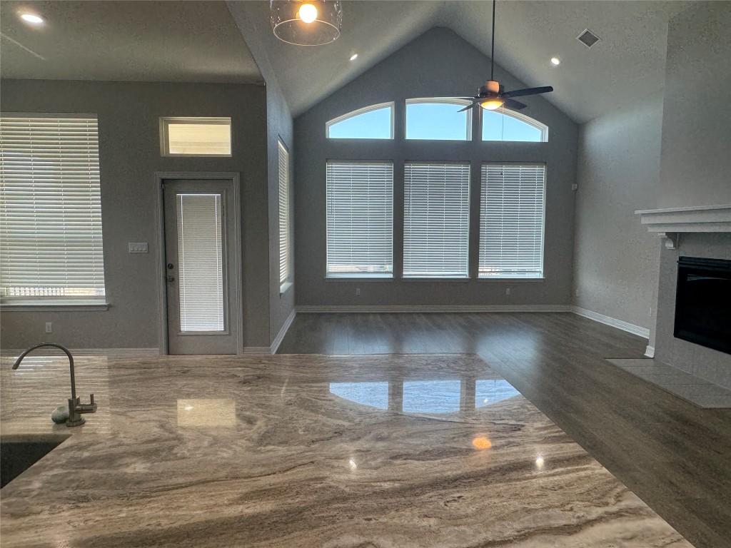 812 Karst Cove Georgetown, TX 78628 - Photo 21 of 40