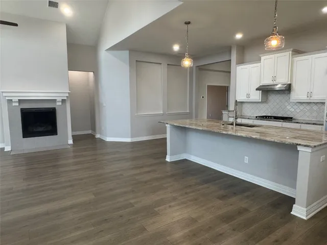 $2,800 | 812 Karst Cove, Georgetown, TX 78628