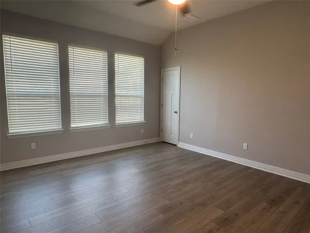 $2,800 | 812 Karst Cove, Georgetown, TX 78628