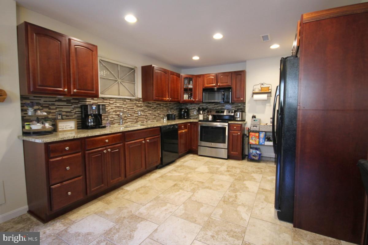 4574 Turkey Acres Road King George, VA 22485 - Photo 4 of 41 Gallery Image 4