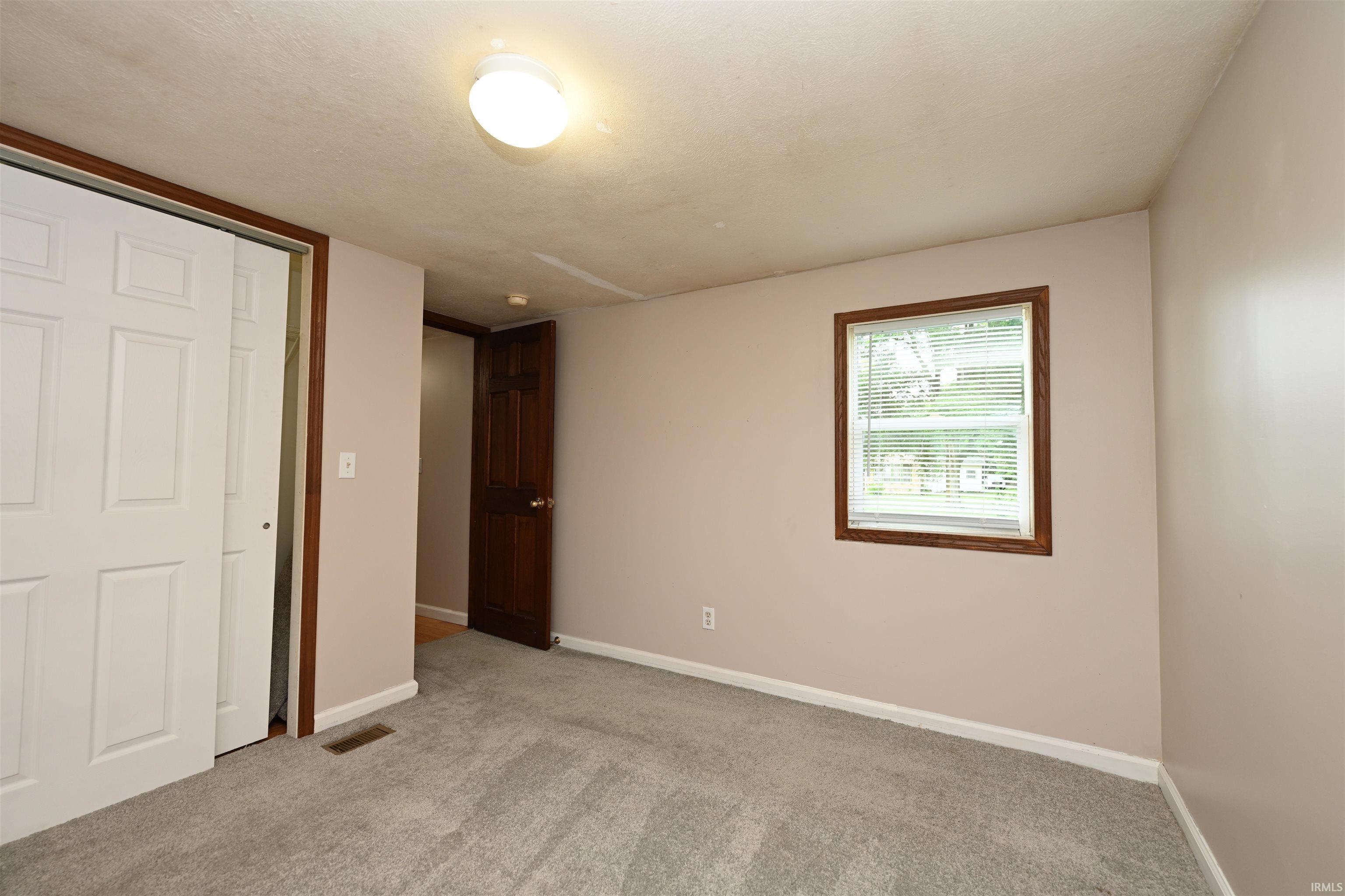 5910 North 1000 West Rochester, IN 46975 - Photo 19 of 29 Gallery Image 19