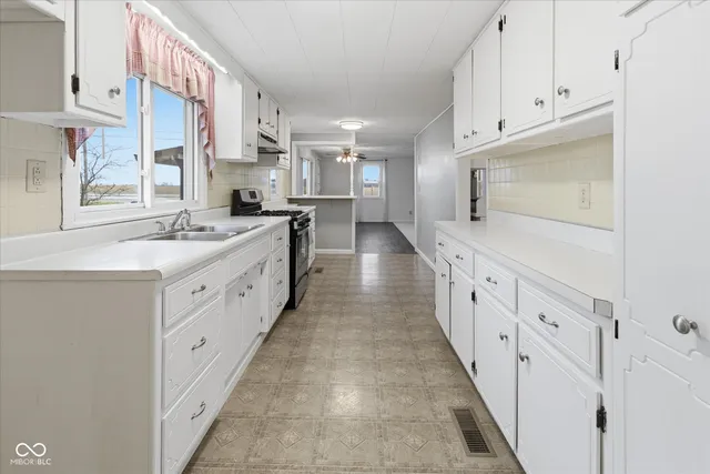 $288,900 | 701 Highway 75, Danville, IN 46122