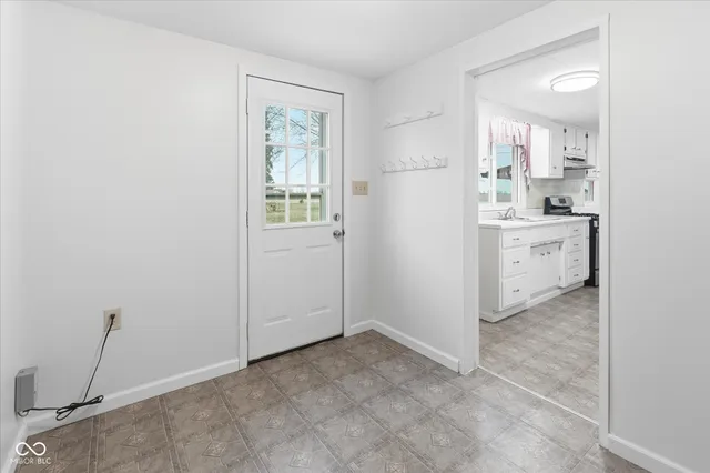 $288,900 | 701 Highway 75, Danville, IN 46122