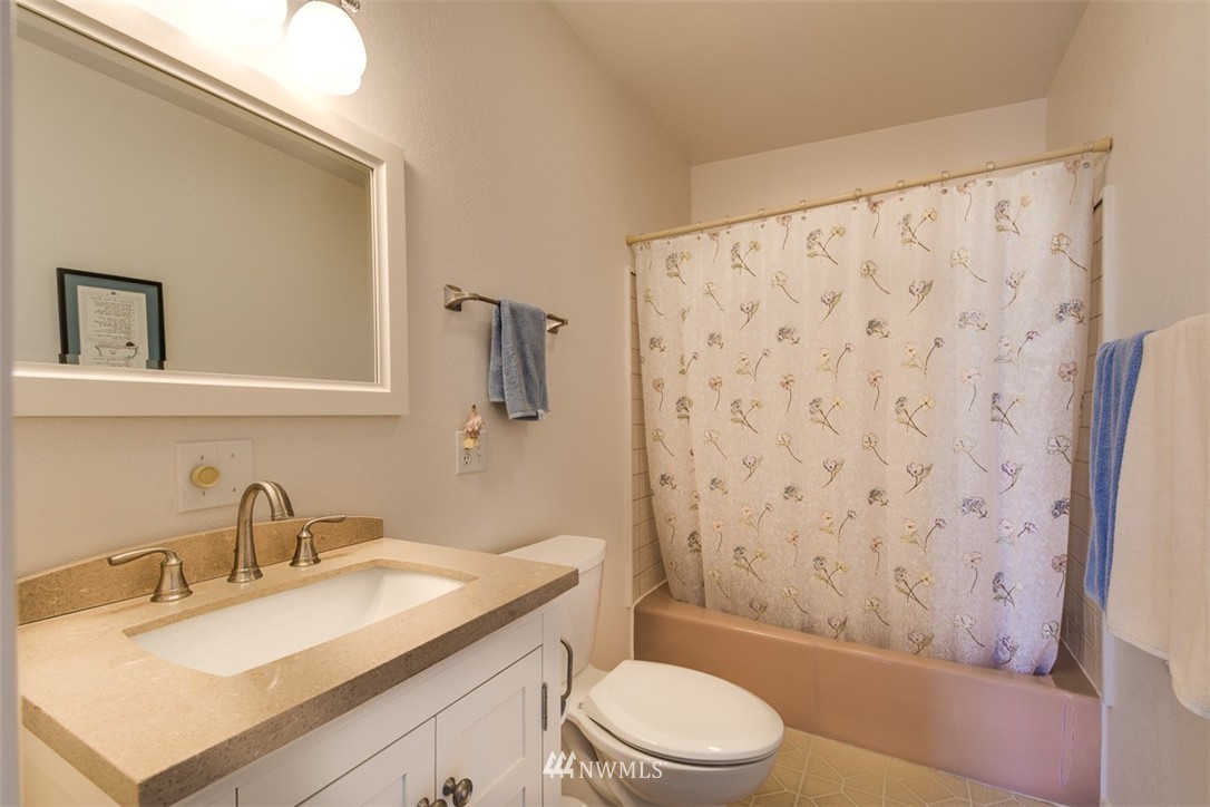 5279 Guemes Island Road Anacortes, WA 98221 - Photo 15 of 20 Gallery Image 15