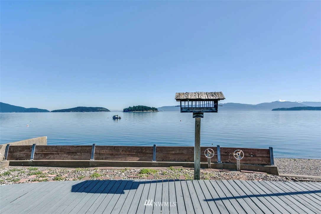 5279 Guemes Island Road Anacortes, WA 98221 - Photo 3 of 20 Gallery Image 3