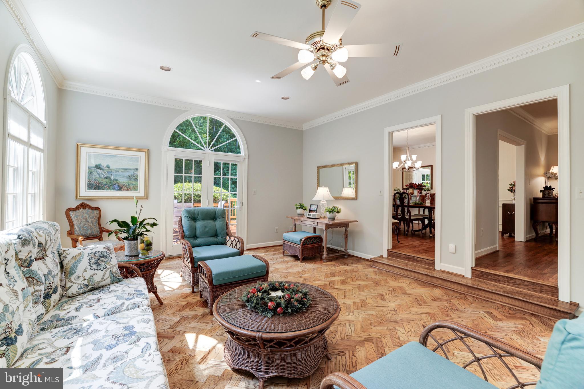 5501 West Ridge View Drive Fairfax, VA 22030 - Photo 15 of 83