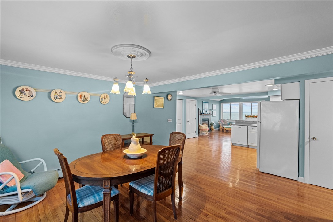 31 Brookwood Road Bristol, RI 02809 - Photo 5 of 32 Gallery Image 5