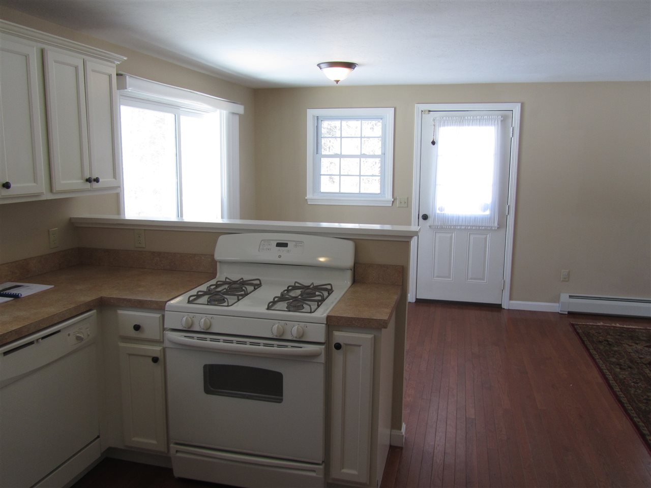 3 Lamson Road Mont Vernon, NH 03057 - Photo 8 of 32