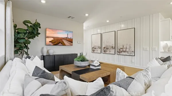 $1,109,990 | 704 Guy Turner Drive, Camarillo, CA 93010