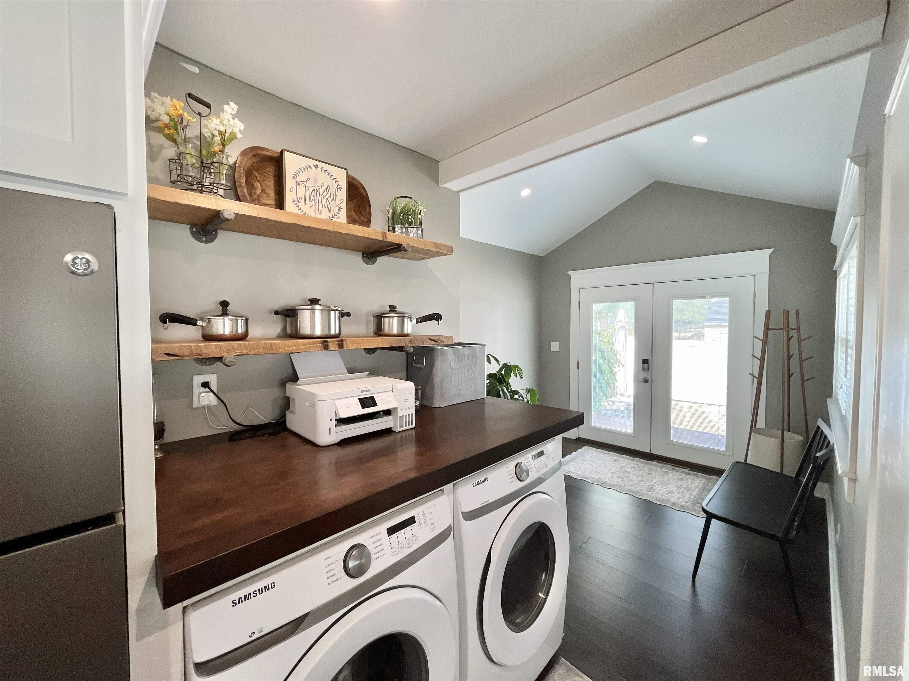 801 16th Avenue Fulton, IL 61252 - Photo 12 of 43