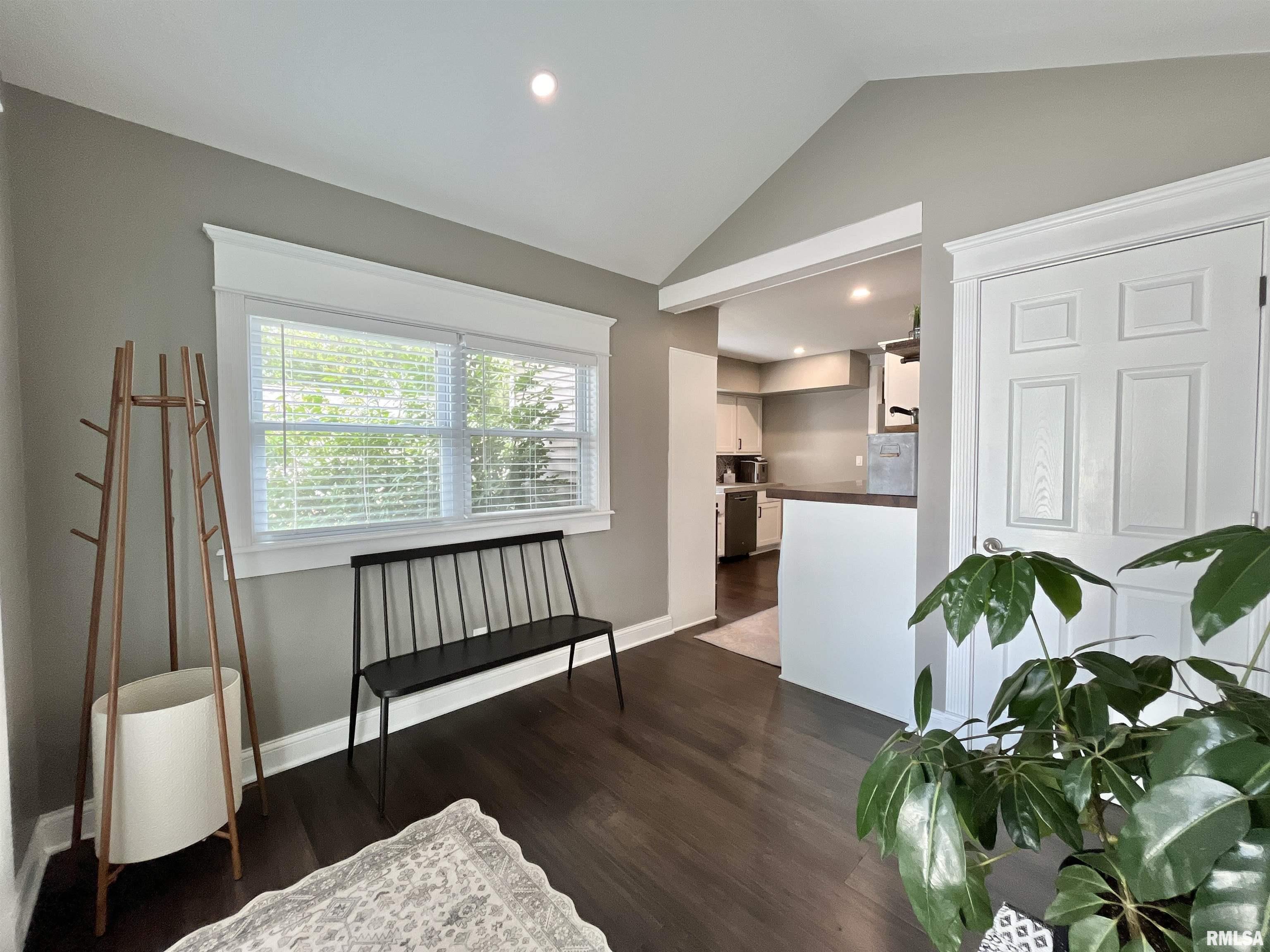 801 16th Avenue Fulton, IL 61252 - Photo 14 of 43