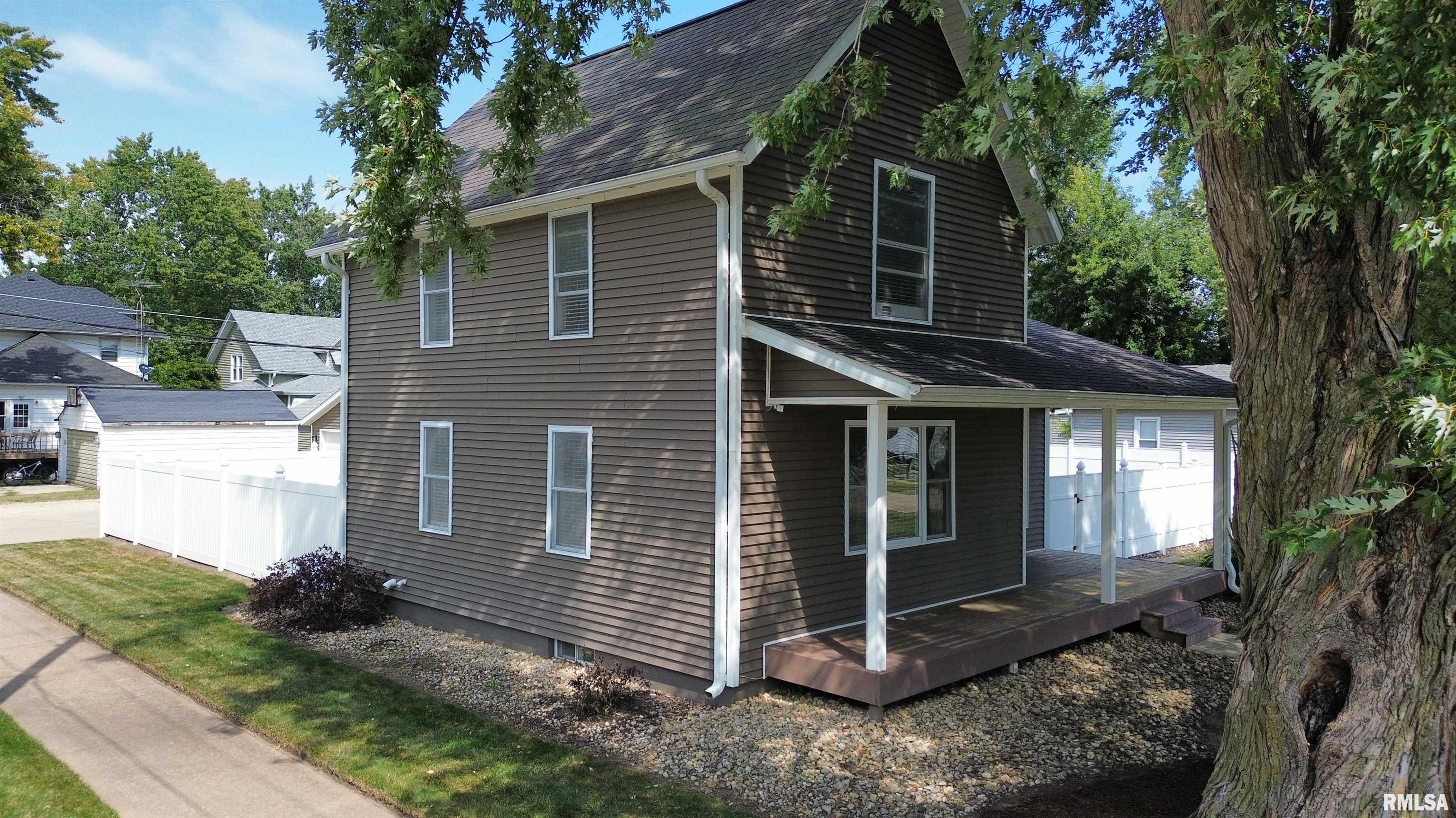 801 16th Avenue Fulton, IL 61252 - Photo 31 of 43