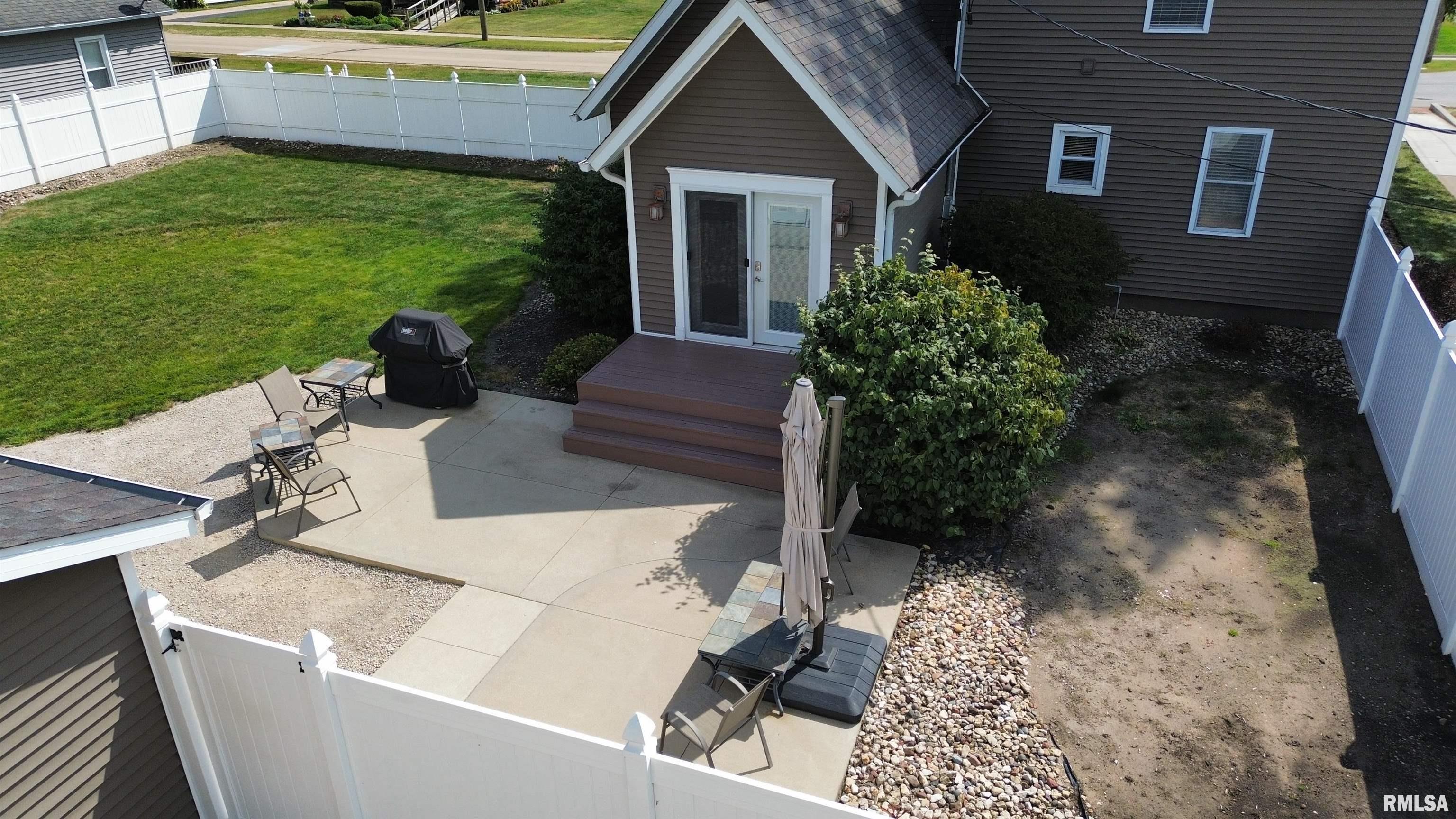 801 16th Avenue Fulton, IL 61252 - Photo 35 of 43