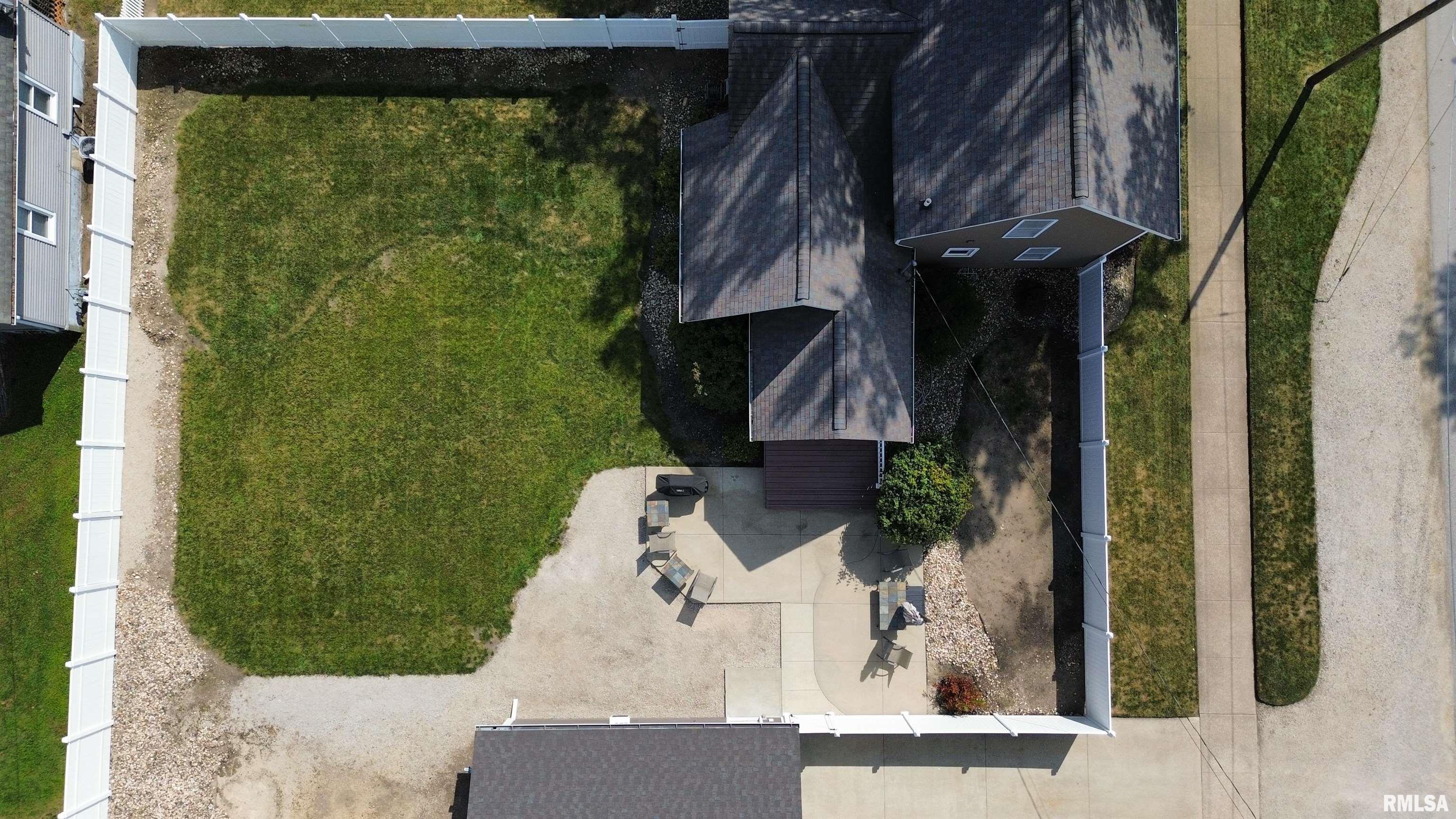 801 16th Avenue Fulton, IL 61252 - Photo 42 of 43