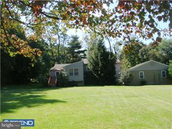 801 Hoover Road Blue Bell, PA 19422 - Photo 3 of 12 Exterior Back