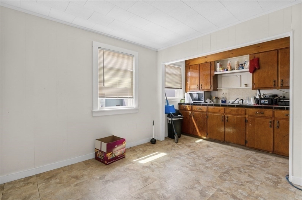 231 County Street Fall River, MA 02723 - Photo 31 of 41 Gallery Image 31