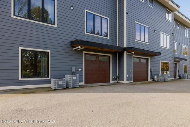 $1,125,000 | 3 South Street, Windham, NY 12496