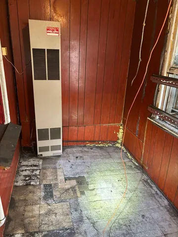 $95,000 | 6331 South Winchester Avenue, Chicago, IL 60636