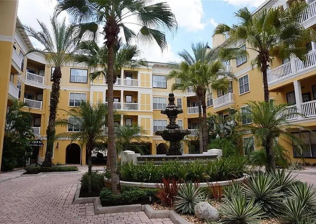 $1,995 | 860 North Orange Avenue, Unit 172, Orlando, FL 32801