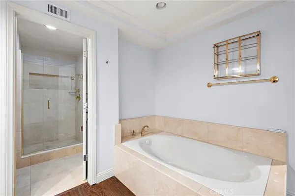 $7,200 | 12 Rolling Brook, Irvine, CA 92603