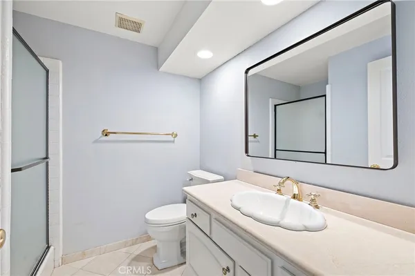 $7,200 | 12 Rolling Brook, Irvine, CA 92603