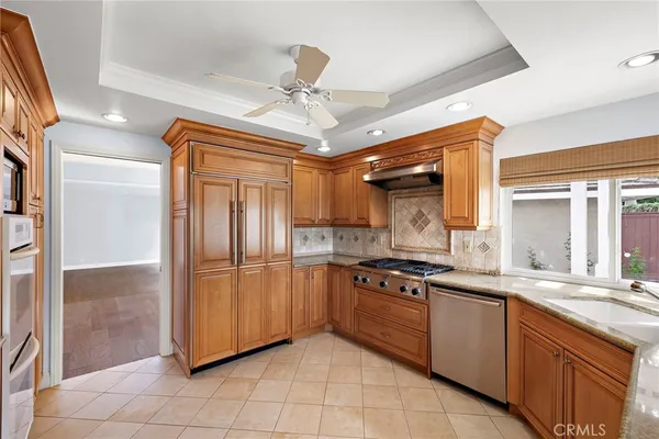 $7,200 | 12 Rolling Brook, Irvine, CA 92603