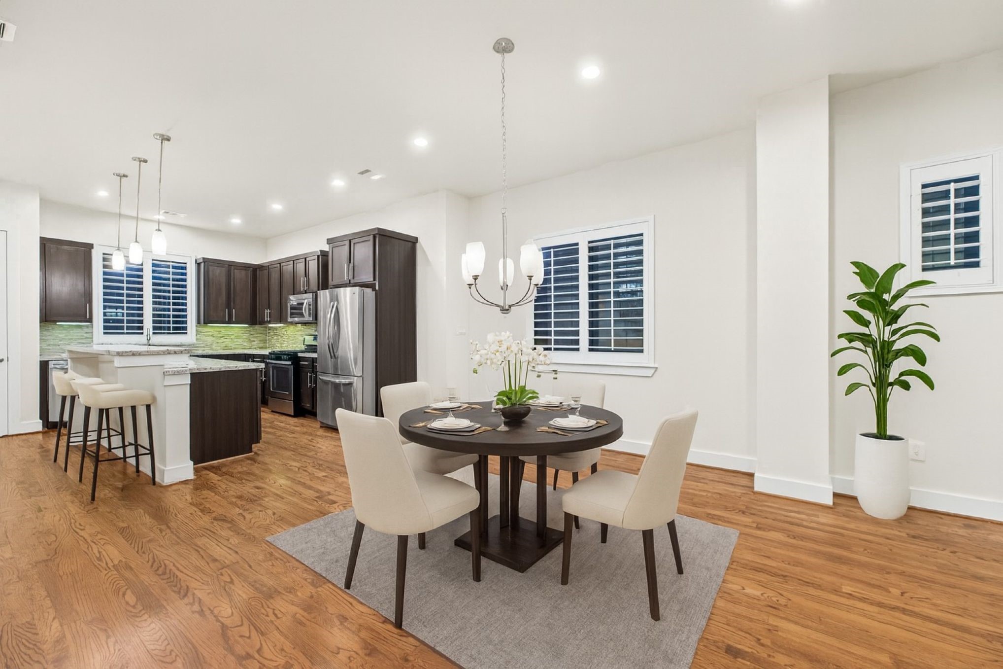 2513 B Garrow Street Houston, TX 77003 - Photo 15 of 29 Virtually staged.
