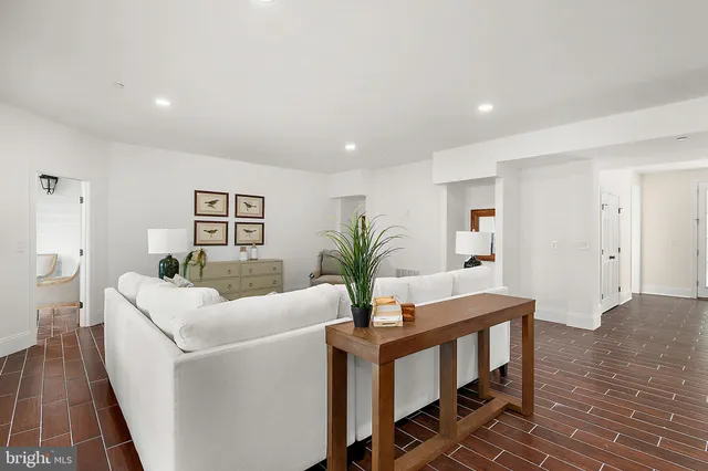 $2,300,000 | 10313 Thirty Knots Lane, Berlin, MD 21811