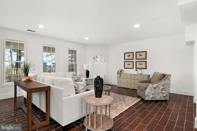 $2,300,000 | 10313 Thirty Knots Lane, Berlin, MD 21811