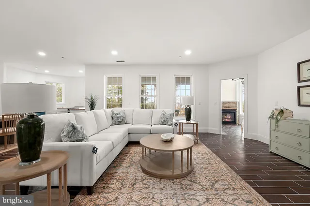 $2,300,000 | 10313 Thirty Knots Lane, Berlin, MD 21811