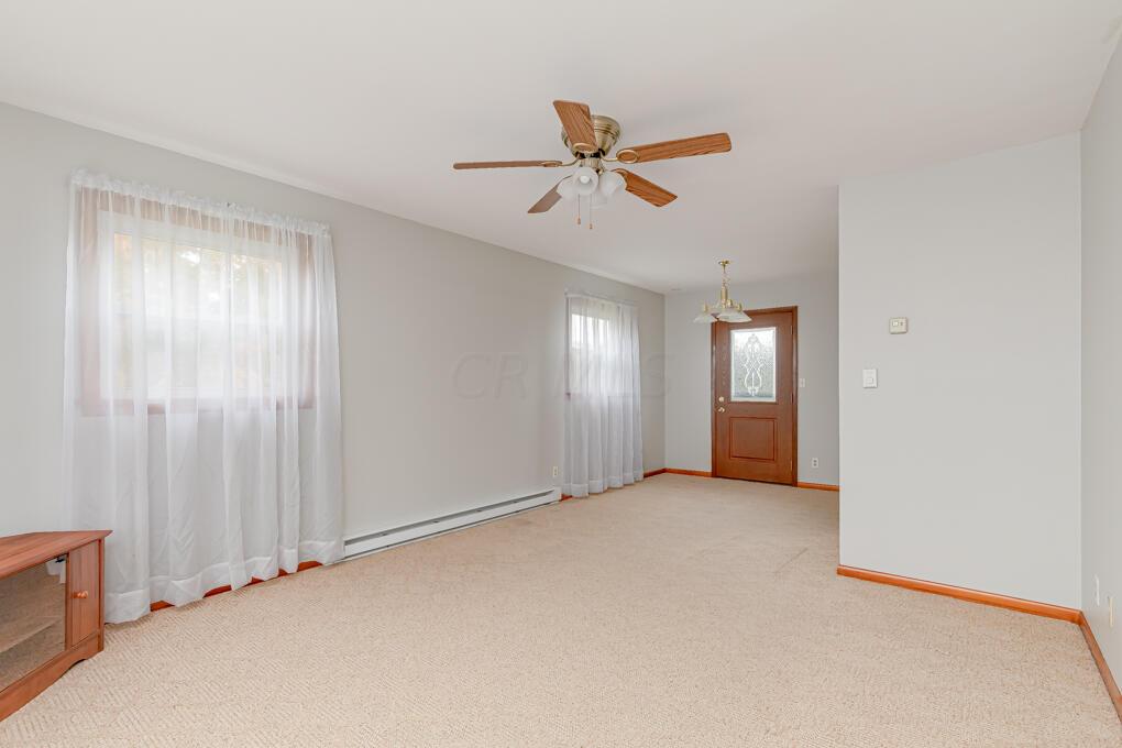 3687 Bell Road Huntsville, OH 43324 - Photo 12 of 20 Family Room