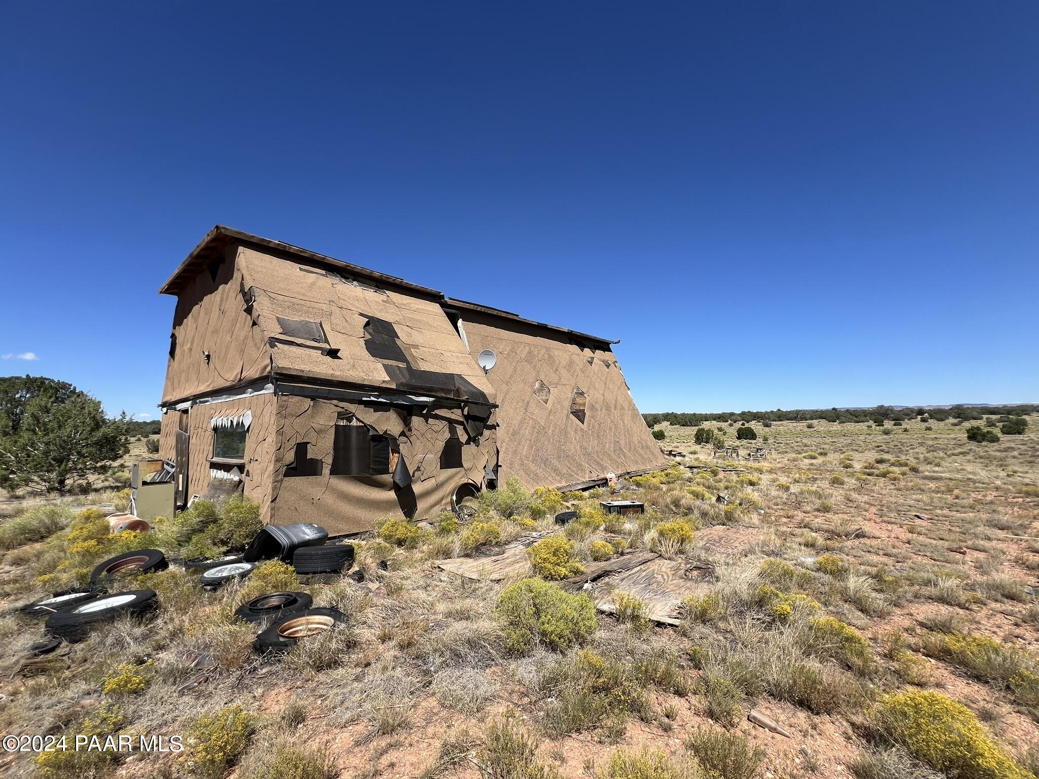 234 Brothers Road Seligman, AZ 86337 - Photo 3 of 16 IMG_6521
