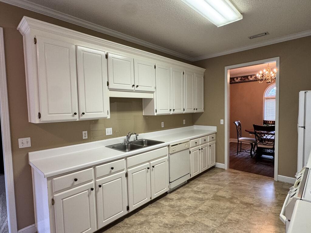 800 Baywood Road Dothan, AL 36305 - Photo 10 of 23 Gallery Image 10