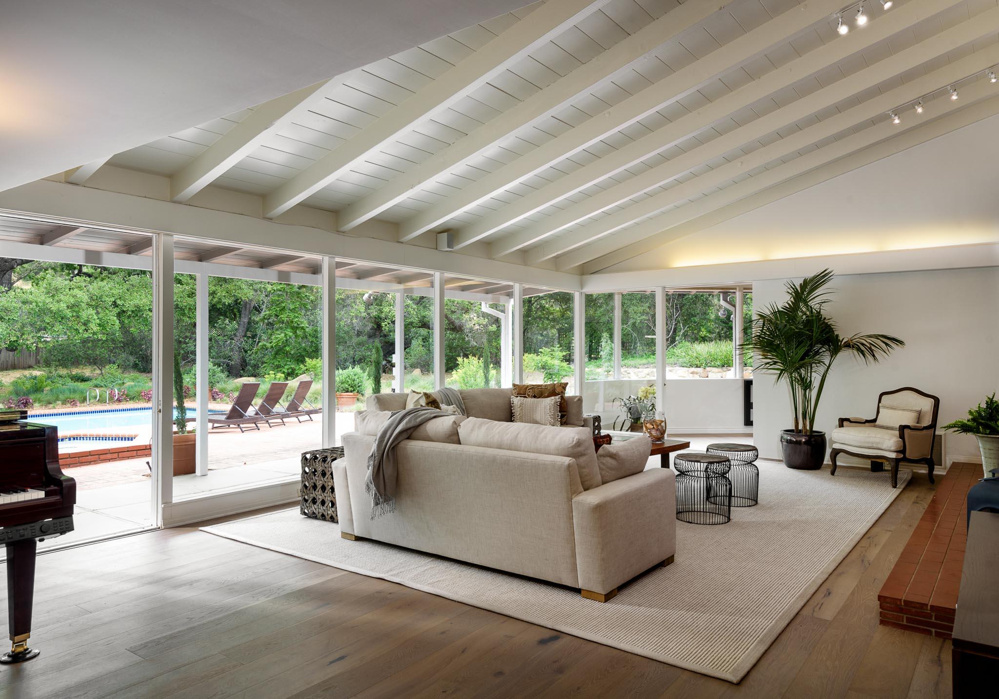 621 Del Norte Road Ojai, CA 93023 - Photo 4 of 22 LivingRoom