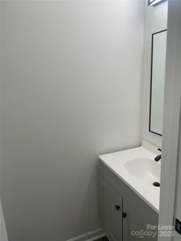 $2,300 | 242 Amir Circle, Matthews, NC 28105