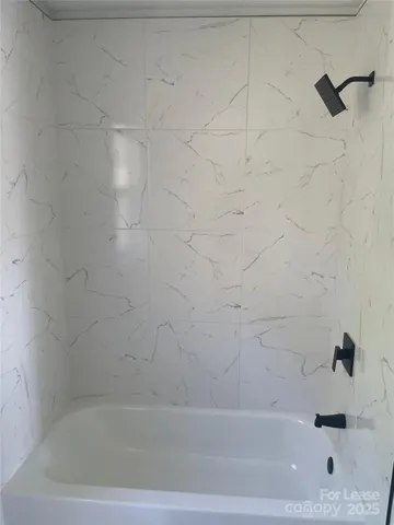 $2,300 | 242 Amir Circle, Matthews, NC 28105