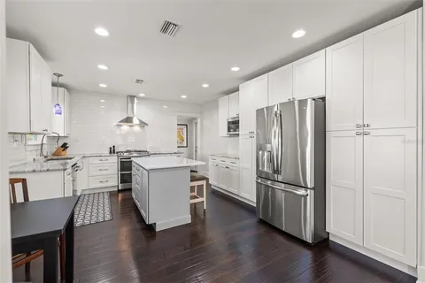 $950,000 | 1205 13th Street North, St. Petersburg, FL 33705