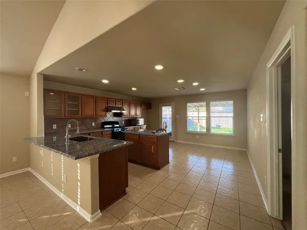 $1,950 | 2727 Chatford Hollow Lane, Houston, TX 77014