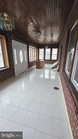 a view of an entryway of a house