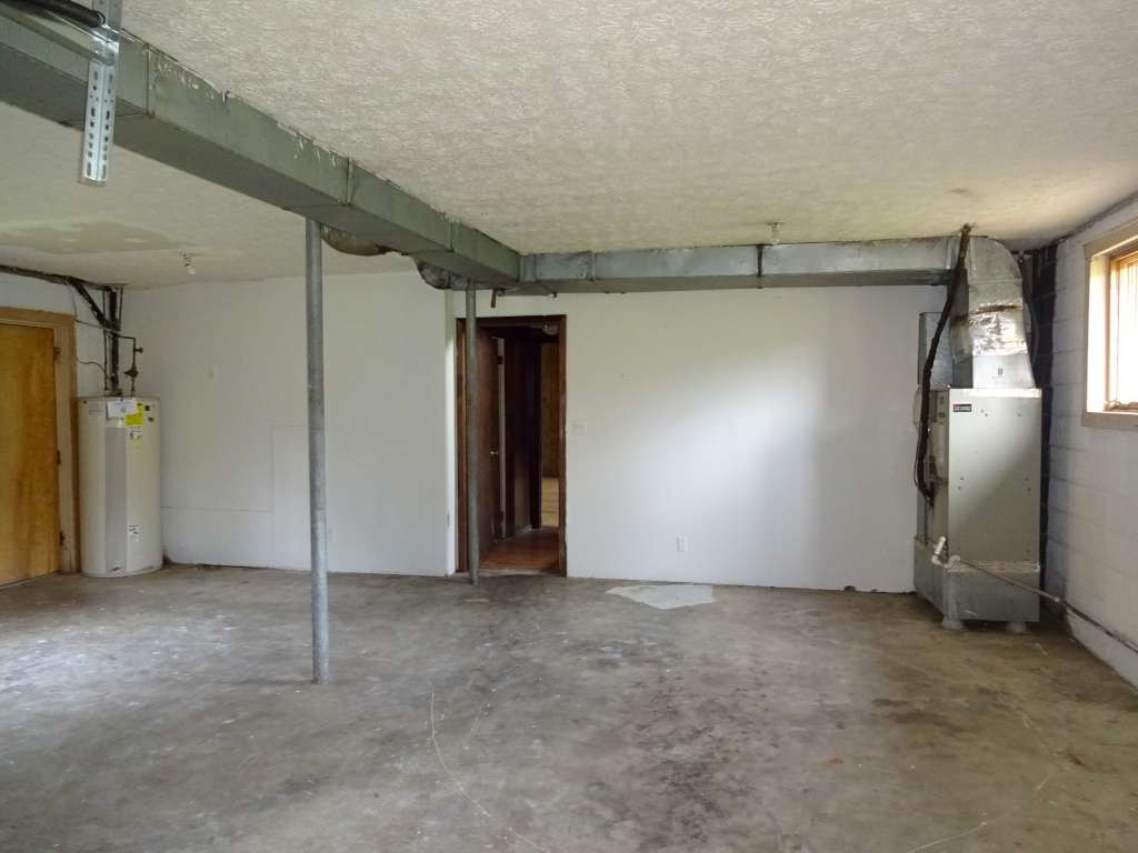 4137 Reservoir Road Kingsport, TN 37660 - Photo 29 of 29 Photo 29