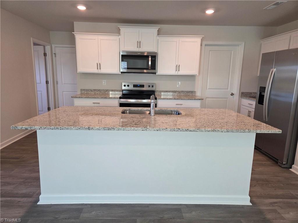 6598 Capstone Court Rural Hall, NC 27045 - Photo 3 of 14