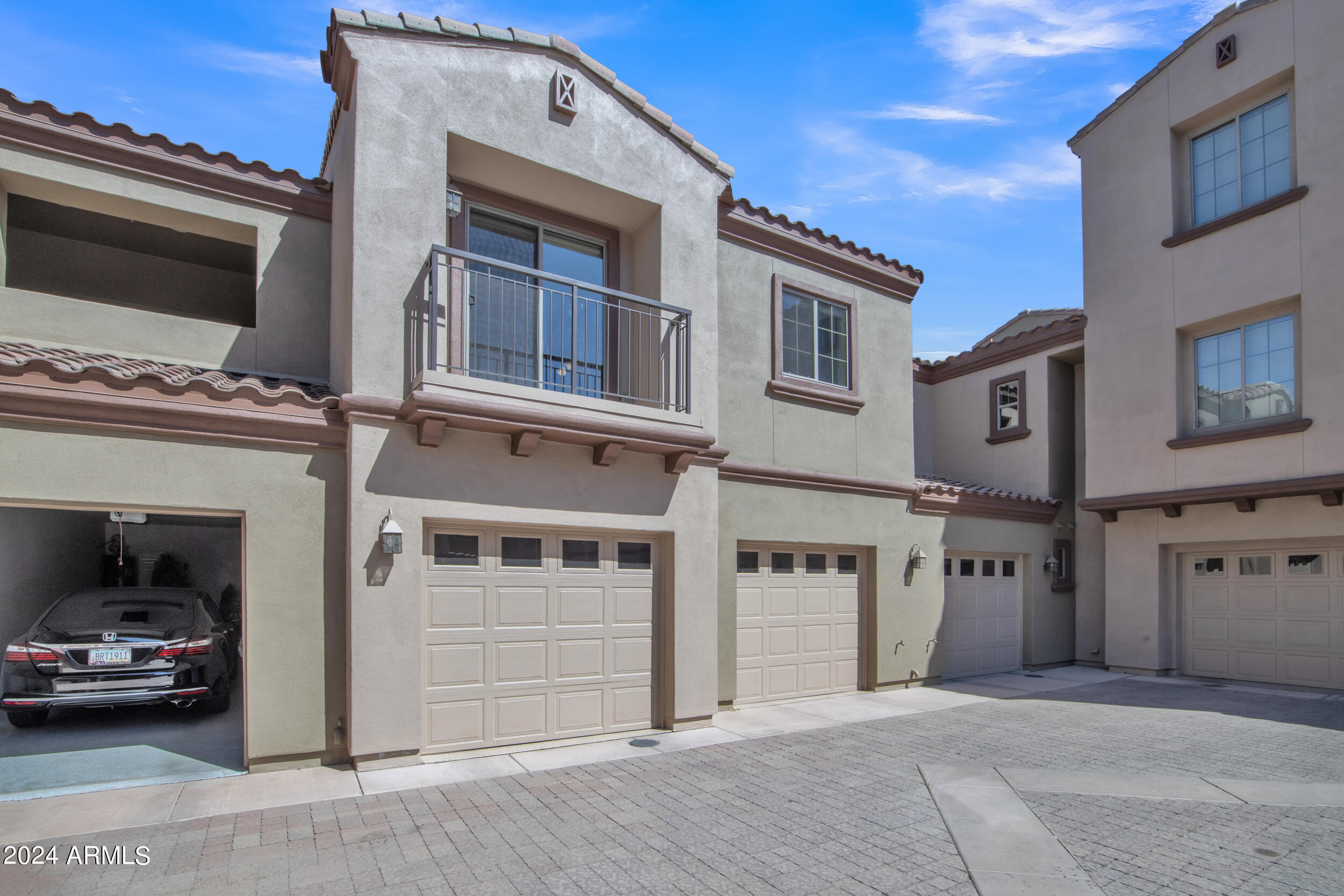 3935 East Rough Rider Road, Unit 1233 Phoenix, AZ 85050 - Photo 4 of 32 BUilding