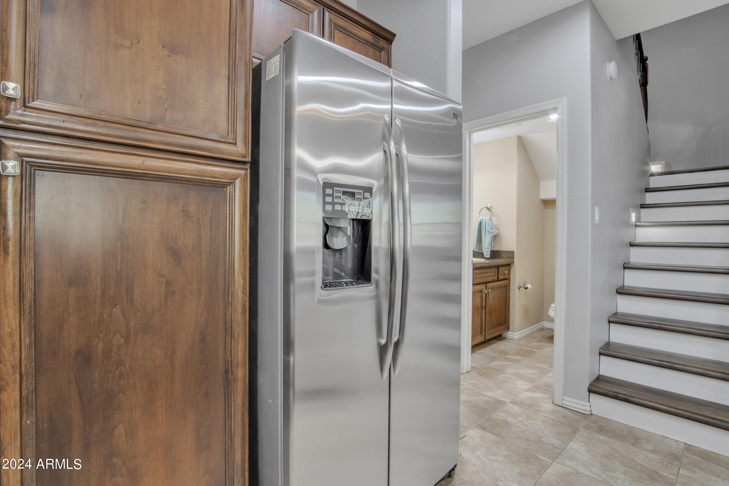 3935 East Rough Rider Road, Unit 1233 Phoenix, AZ 85050 - Photo 8 of 32 Kitchen