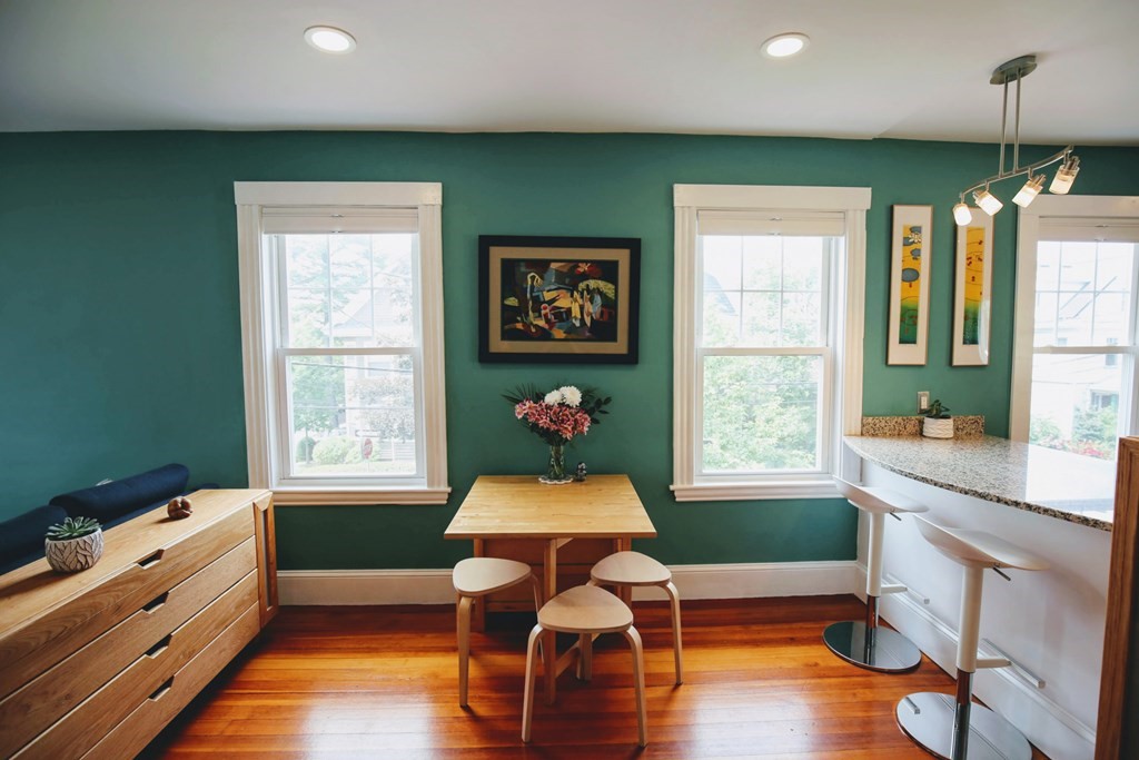 254 Upland Road, Unit 2 Cambridge, MA 02140 - Photo 8 of 34 a room with furniture and window