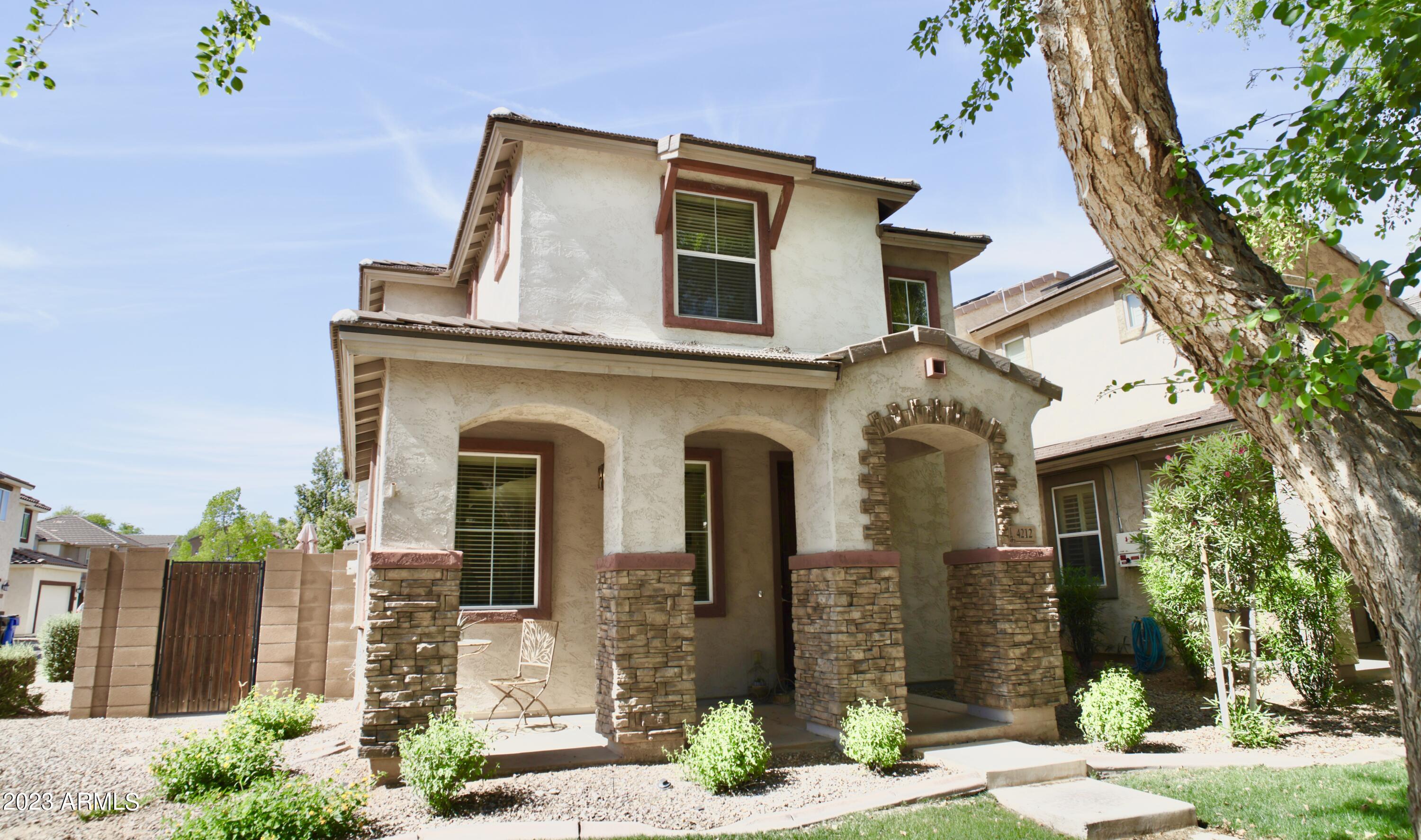 4212 East Vest Avenue Gilbert, AZ 85295 - Photo 2 of 38 3094B863-98B2-4F7B-A31A-8B8B3E64C48D_1_2