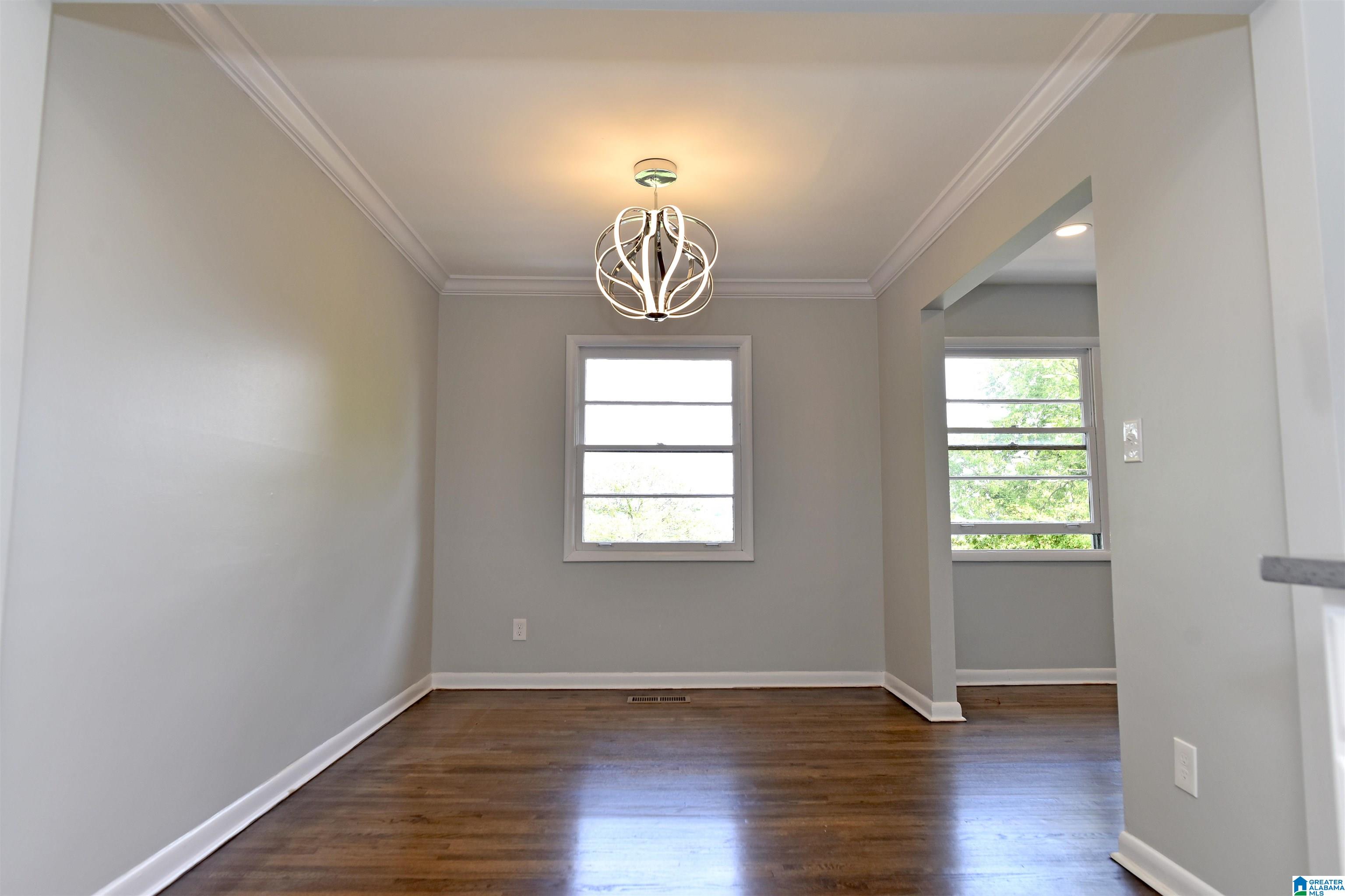 5244 Duke Avenue Birmingham, AL 35210 - Photo 13 of 36