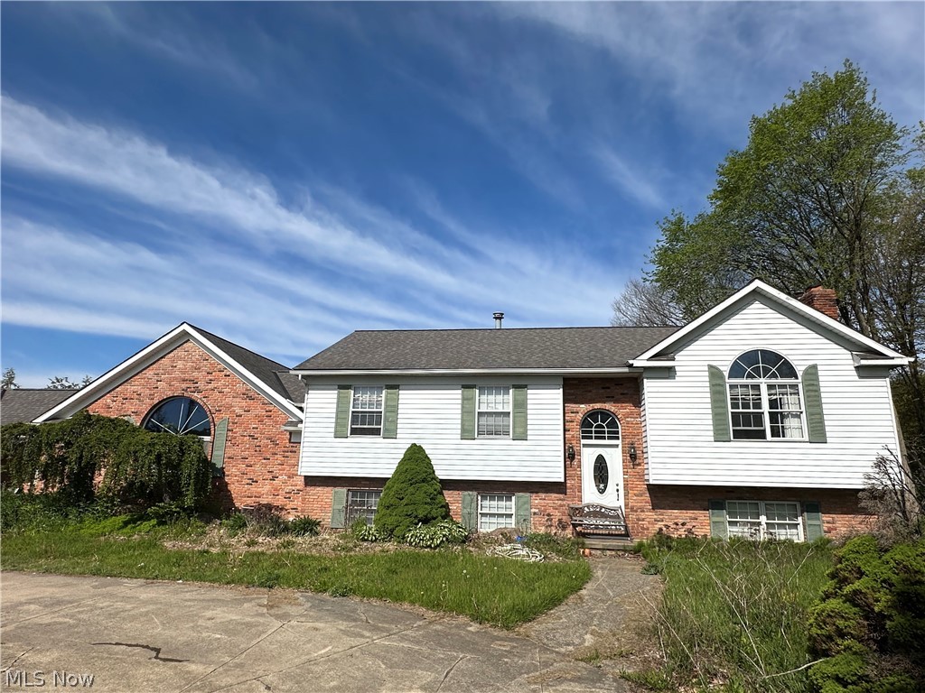 13576 Hale Road Burton, OH 44021 - Photo 3 of 19