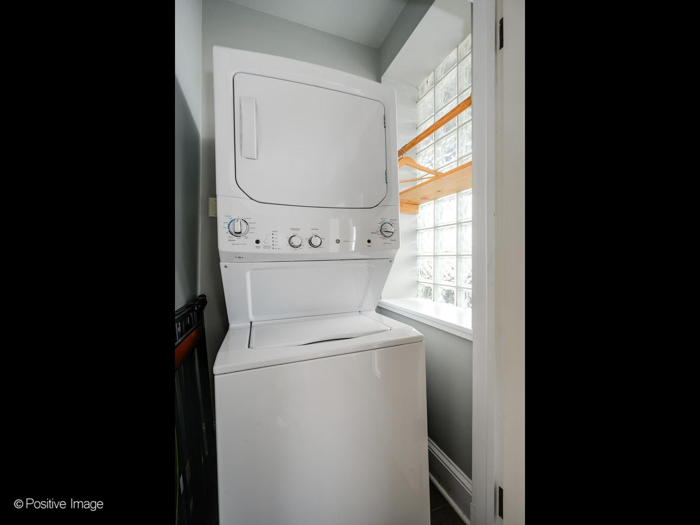 1616 West Rascher Avenue, Unit 3W Chicago, IL 60640 - Photo 17 of 18 Gallery Image 17