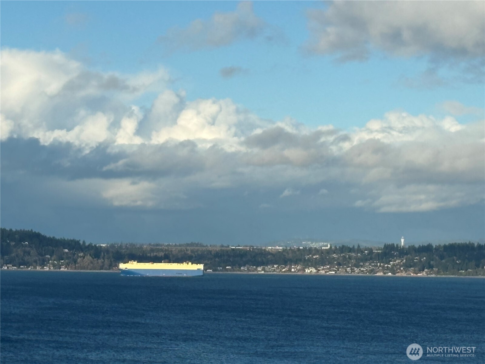 8032 Southwest 222nd Place Vashon, WA 98070 - Photo 17 of 40