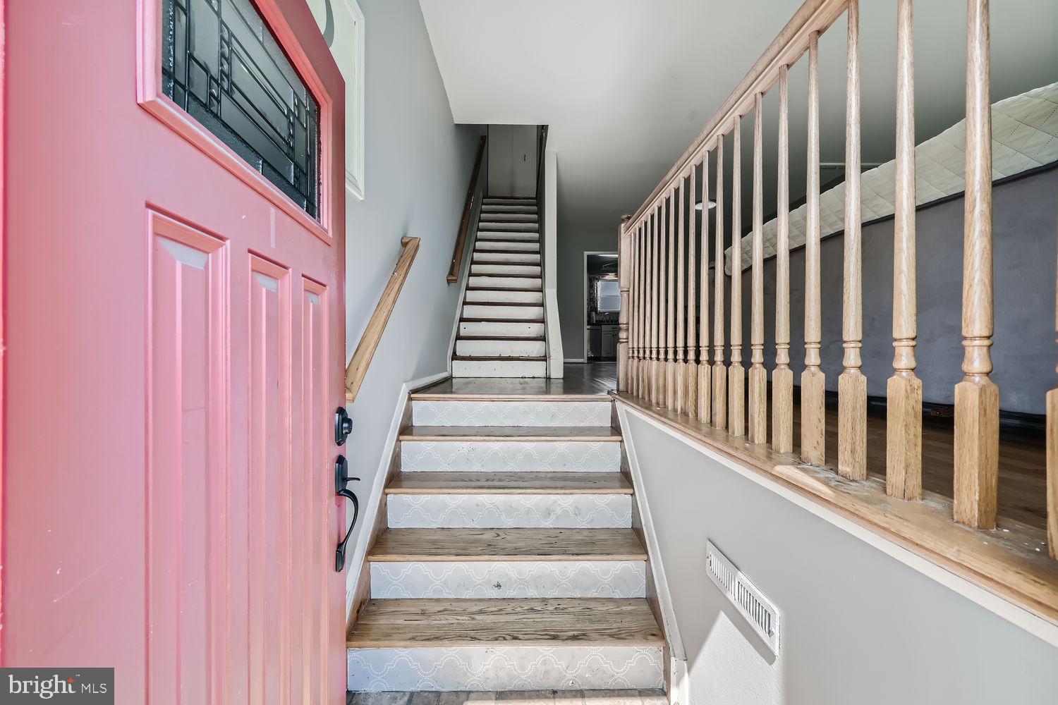 1009 Stormont Circle Halethorpe, MD 21227 - Photo 2 of 26